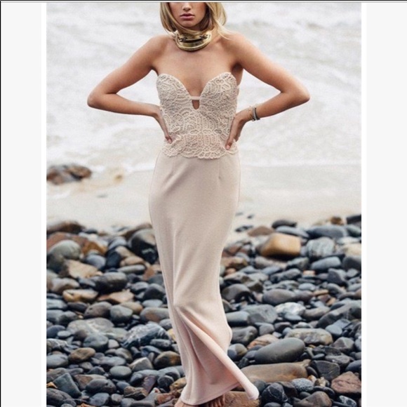 Sabo Skirt Dresses & Skirts - Sabo Skirt Luxe Formal Lace Alaia Dress